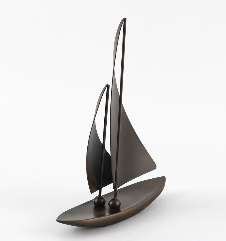 Luxury Resin Sailboat Model – Modern Decorative Sculpture for Home, Office & Feng Shui Accents